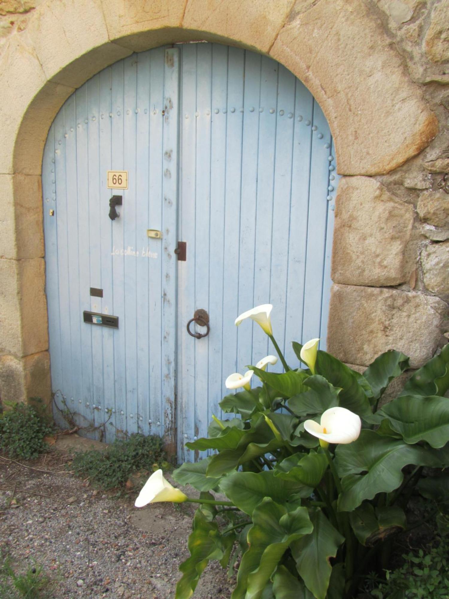 La Colline Bleue Bed & Breakfast Banne Екстериор снимка