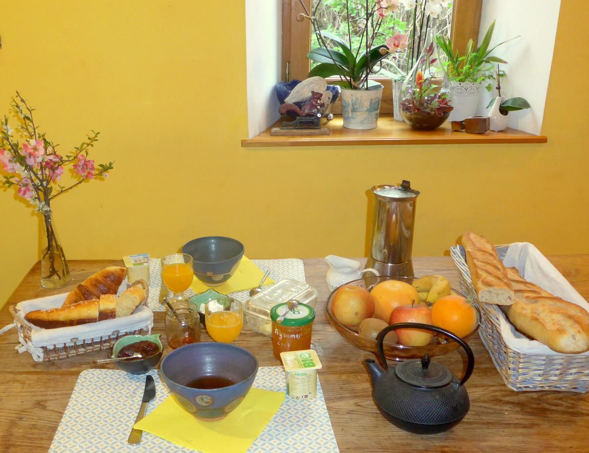 La Colline Bleue Bed & Breakfast Banne Екстериор снимка