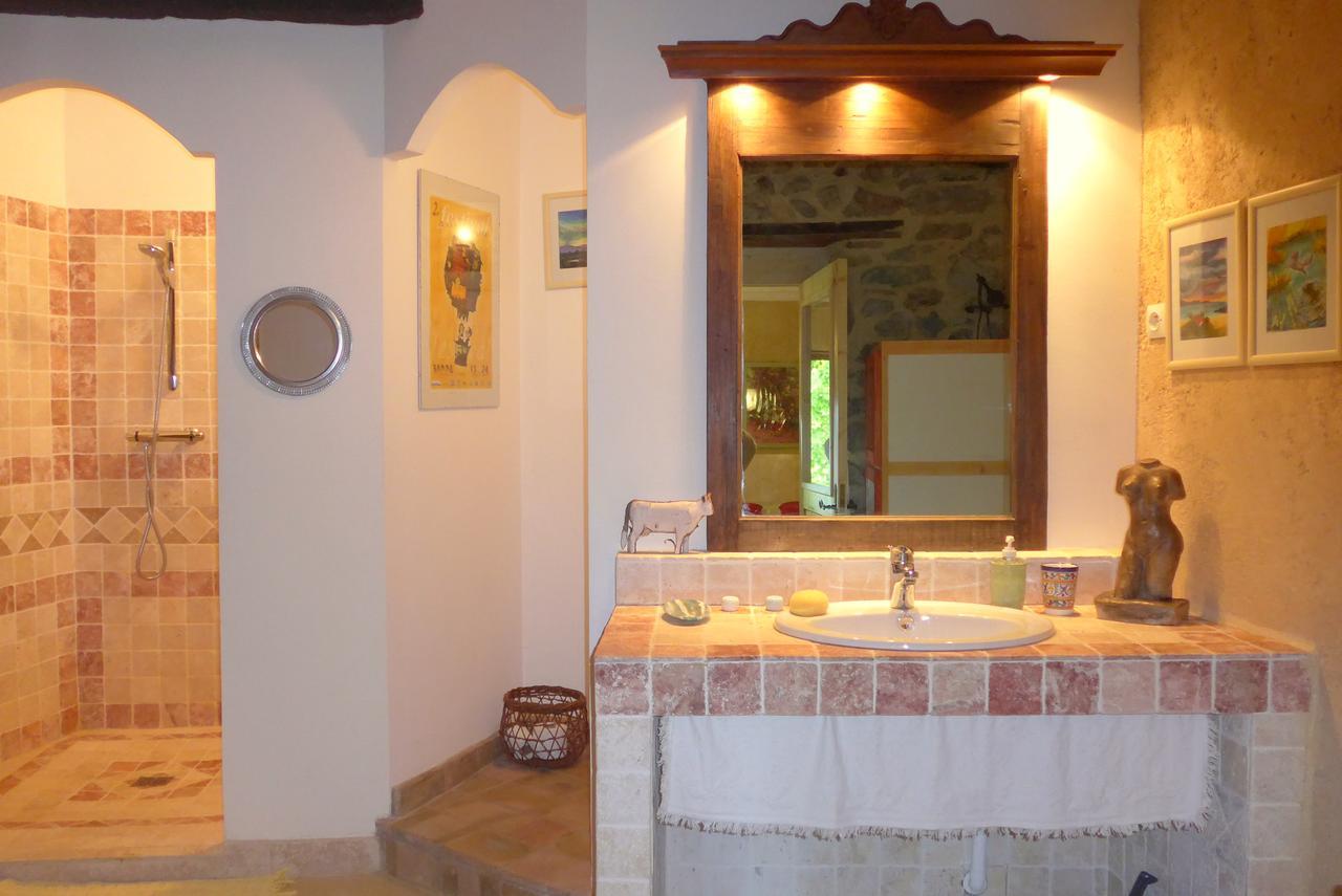 La Colline Bleue Bed & Breakfast Banne Екстериор снимка